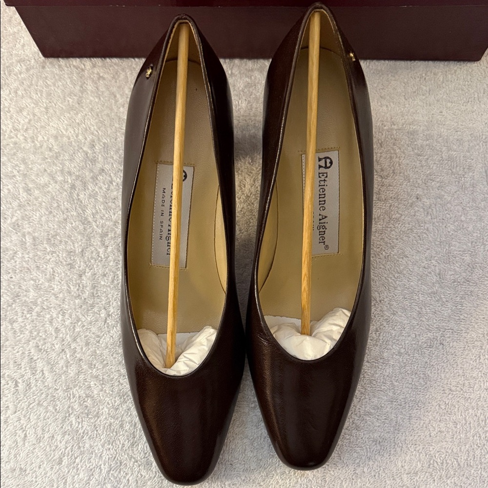 NWT VTG Etienne Aigner Taylor Truffle Spain Leather Mid-Heel Pumps 90s Office - Picture 2 of 14